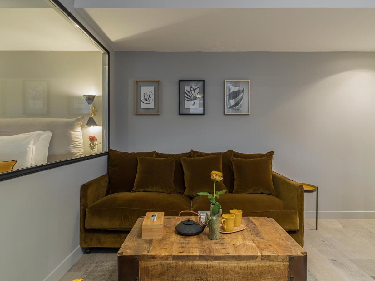 Fabulous Grey Apartment Paris Exterior foto